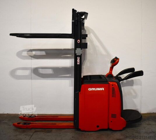 Hochhubwagen Linde D 14 AP 133