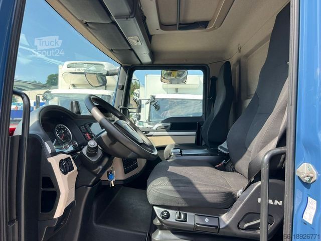 Transporter mit Koffer MAN TGL 8.180 Koffer 6,50 m LBW 1,5 T*Diff-Sperre HA