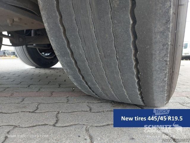 Avoin puoliperävaunu pressulla Schmitz Cargobull Curtainsider Mega