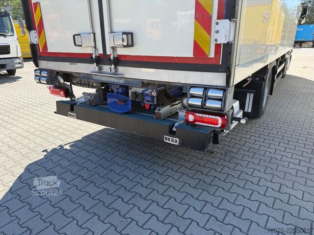 Hladilni tovornjak MERCEDES-BENZ Actros 5  1835 TK Thermo King UT 800 LBW BÄR 1,5