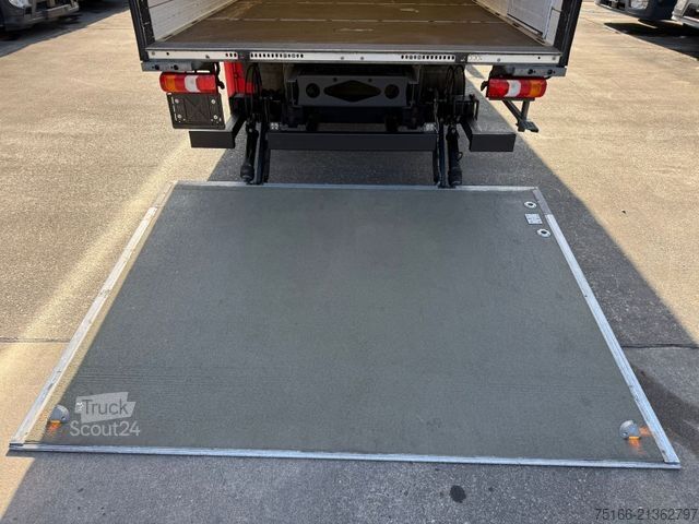 Vrachtwagen met bakwagen MERCEDES-BENZ ATEGO 818 L Koffer 7m LBW 1 TO.*SEITENTÜR