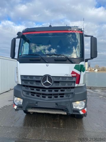 Betonblander lastbil MERCEDES-BENZ MB Arocs 3240 B 9cbm Liebherr HTM904 Klima