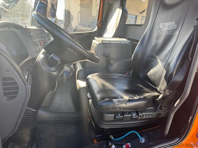 Carrinha basculante trilateral MERCEDES-BENZ Atego 818 K Kran Atlas Funk Standheizung 2xAHK