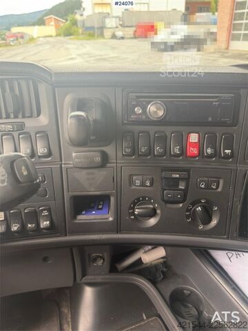 Standard-SZM Scania R560 6x4 Tractor Unit. Truck Mounted Attenuator NO
