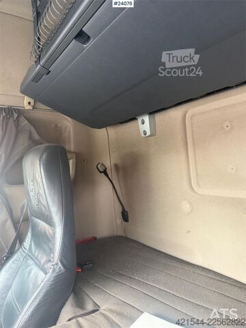 Standard-SZM Scania R560 6x4 Tractor Unit. Truck Mounted Attenuator NO