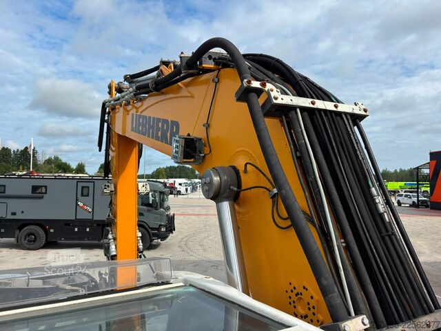 Koparka gąsienicowa Liebherr R 920 Compact TILTROTATOR / CENTRAL LUBRICATION...