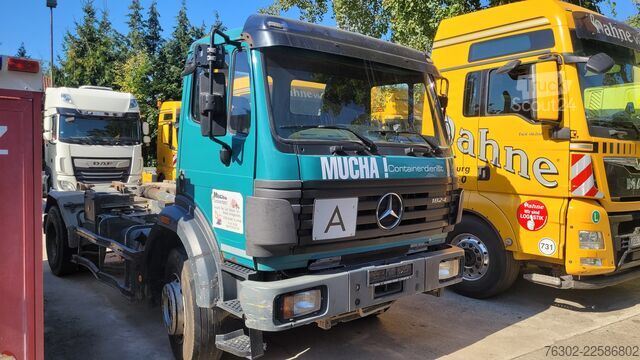 Hookloader Mercedes-Benz 1824 4x2 Meiller RK 13.055 blatt german