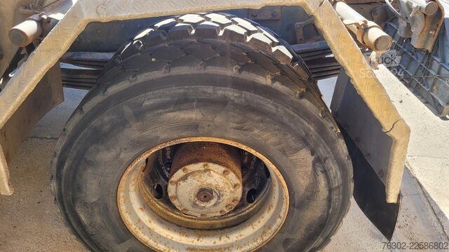 Hookloader Mercedes-Benz 1824 4x2 Meiller RK 13.055 blatt german