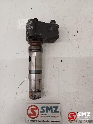 Polttoainepumppu Mercedes Occ brandstofinjectiepomp OM904 Mercedes