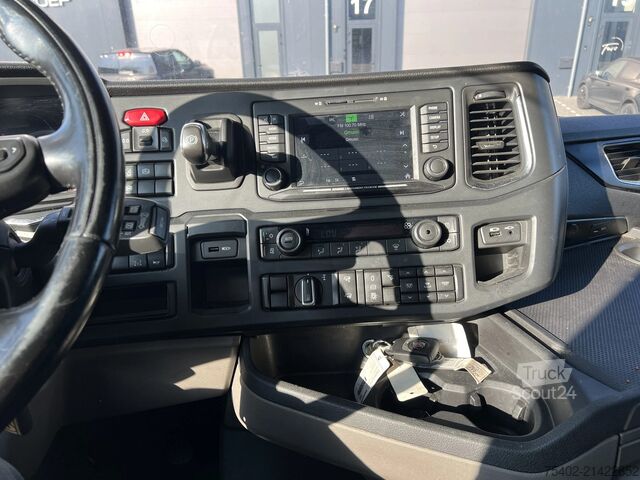 Standard tractor Scania S450 NGS 2x Tank / Hydraulics / Retarder / Full...