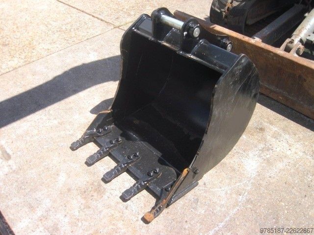 Mini-pelle TAKEUCHI TB 250 ** 2x Löffel **