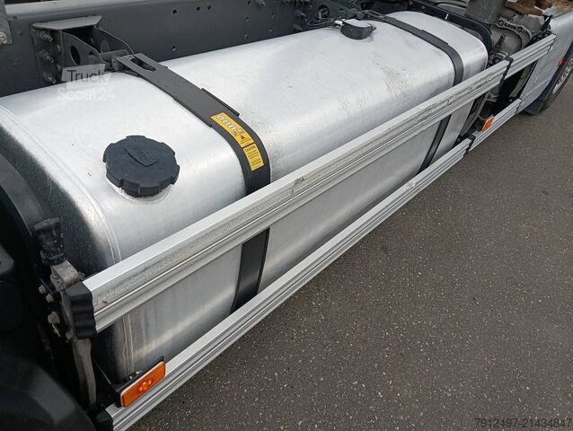 вантажівка зі змінною надбудовою Volvo FH 460 Globe Multi I-PARC Cool