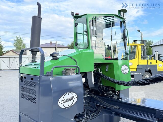 чотири-напрямний навантажувач Combilift C5000XL / DIESEL / WIDE FORK POSITIONER