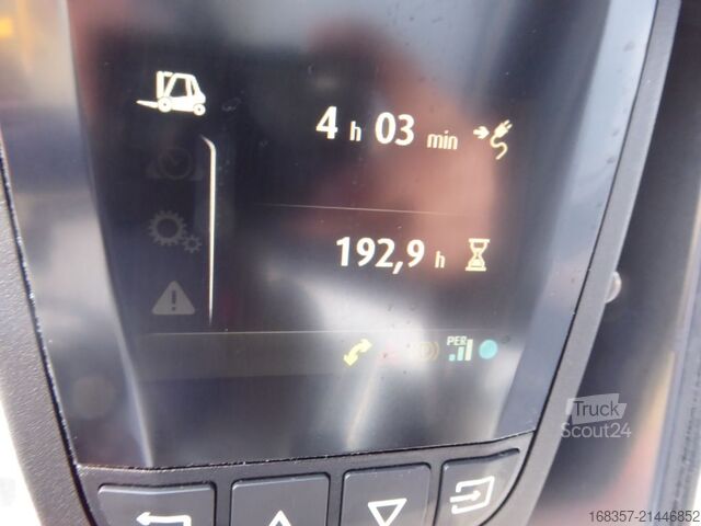 Viljuškar sa prednjim utovarivačem Linde E50HL-01/600