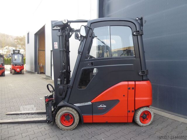 Viljuškar sa prednjim utovarivačem Linde E20PHL-02