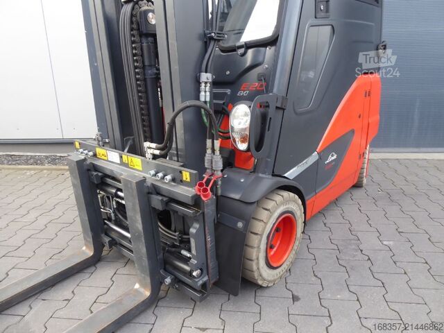 Viljuškar sa prednjim utovarivačem Linde H20D-02