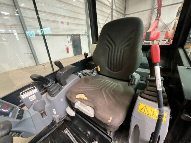 Minibagr Kubota KX 018-4