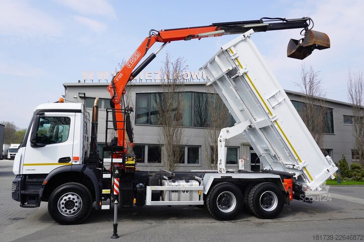 Basculante trilateral Mercedes-Benz Arocs 2636 / 6x4 / HDS Fassi / 3-Way Tip