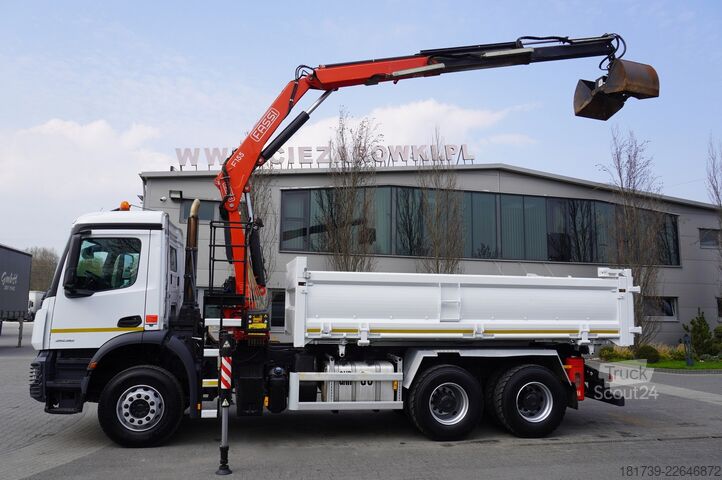 Basculante trilateral Mercedes-Benz Arocs 2636 / 6x4 / HDS Fassi / 3-Way Tip