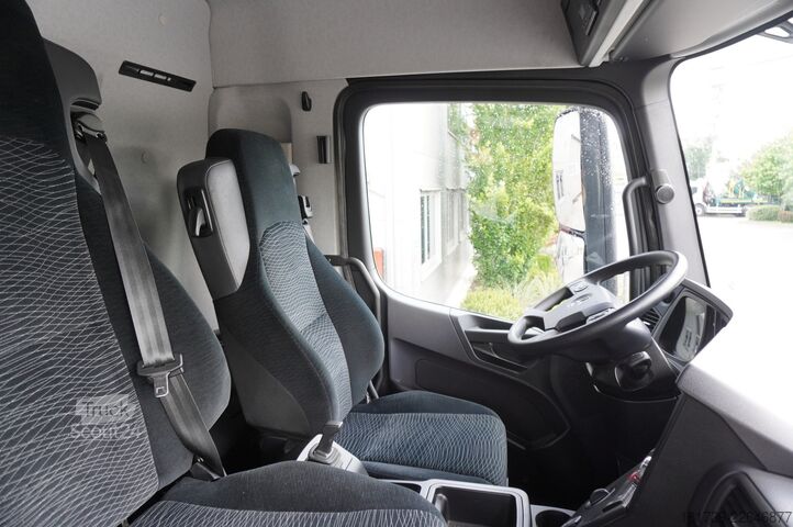 Escuela de conducir Mercedes-Benz Arocs 1827 / 10 tho. km!!!/ 4x4/ 14 EPAL