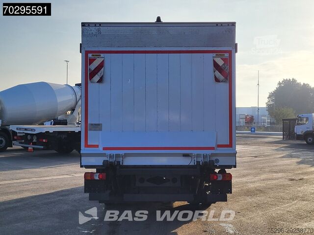 Koffer Mercedes Atego 816 4X2 8tonner Automatic 1500kg Tailgate...