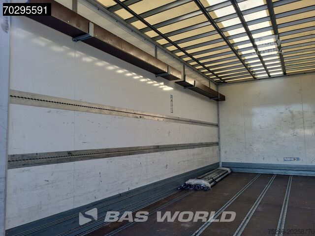 Koffer Mercedes Atego 816 4X2 8tonner Automatic 1500kg Tailgate...