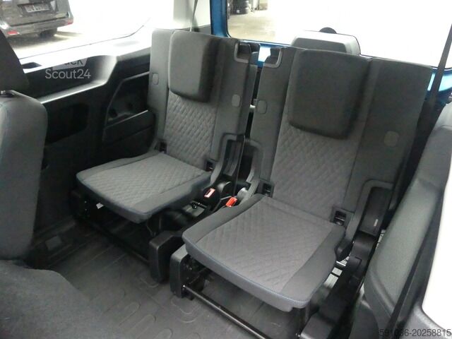 Minibussi Volkswagen Caddy Maxi 2.0 TDI Move 7-SITZER/PANO/LED/KAM