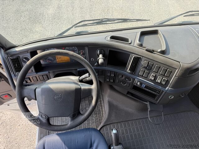 Standard-Sattelzugmaschine Volvo FH 440