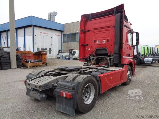 стандартный седельный тягач Mercedes-Benz Actros 1836