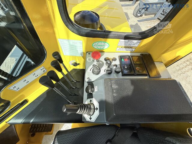 Vierwegvorkheftruck Combilift C2500 DUPLEX ONLY 460H WIDE POSITIOER