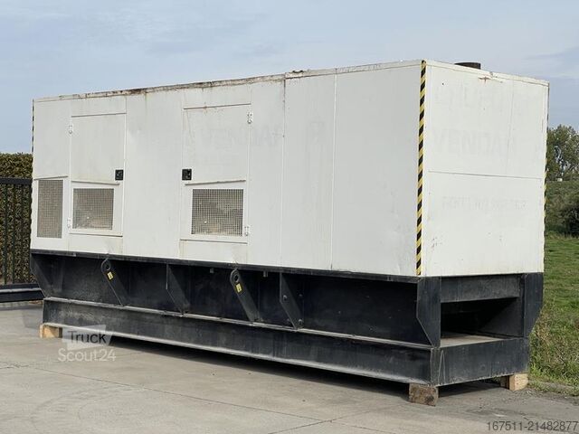 Aggregat CAT C 18 - 700