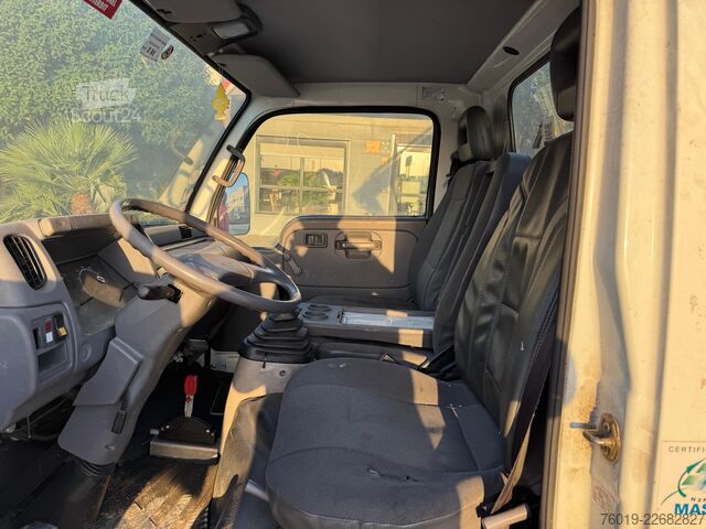 автовышка NISSAN CABSTAR