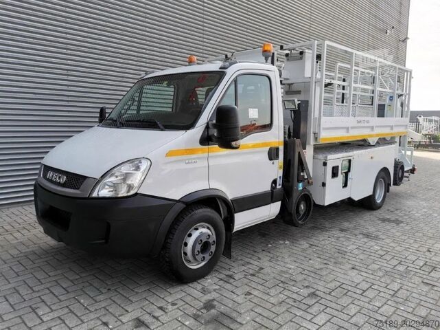 Piattaforma di sollevamento Iveco Daily 65 C17 Tunlift 737-500 TUNNELPLATFORM!
