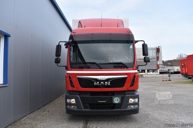Caminhão frigorífico MAN TGM 15.290 4x2 6-Sitze AHK LBW