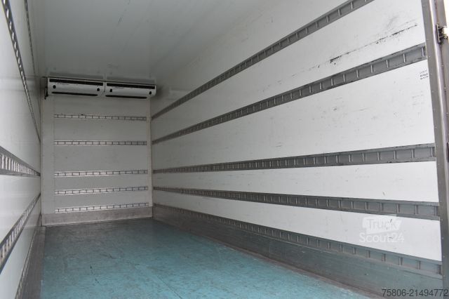 Caminhão frigorífico MAN TGM 15.290 4x2 6-Sitze AHK LBW