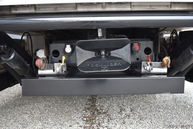 Caminhão frigorífico MAN TGM 15.290 4x2 6-Sitze AHK LBW