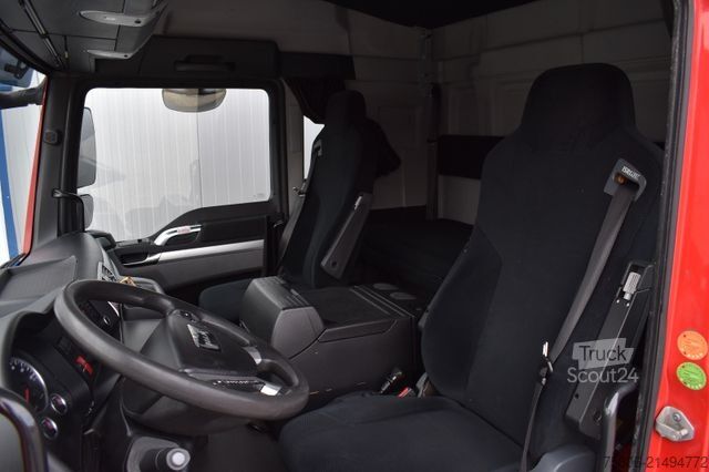 Caminhão frigorífico MAN TGM 15.290 4x2 6-Sitze AHK LBW