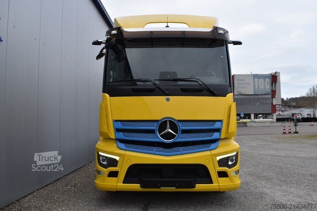 Chassi de caminhão MERCEDES-BENZ eActros 300 L 6x2 AHK