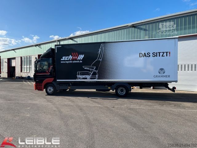 Camião de caixa fechada MERCEDES-BENZ Atego 1018*Koffer*Rolltor*Rolltor seitlich*Klima