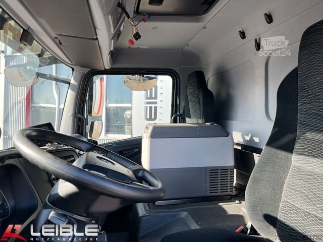 Camião de caixa fechada MERCEDES-BENZ Atego 1018*Koffer*Rolltor*Rolltor seitlich*Klima