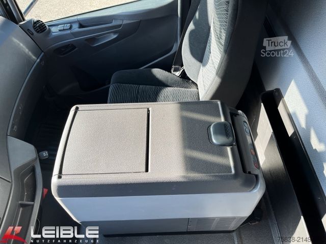 Camião de caixa fechada MERCEDES-BENZ Atego 1018*Koffer*Rolltor*Rolltor seitlich*Klima