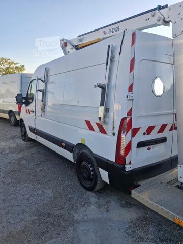 Plate-forme élévatrice sur camion RENAULT Master Hubarbeitsbühne