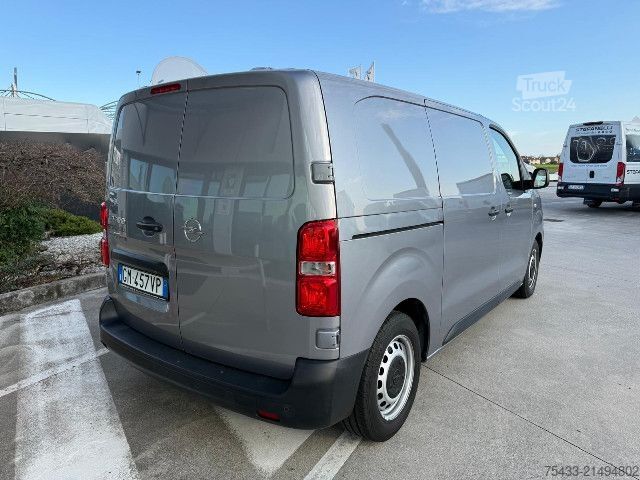 Panel van Opel VIVARO ENJOY 2.0 145 L2H1