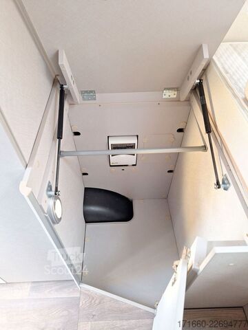Autocaravana semi-integrada HYMER/ERIBA Exsis-t 474