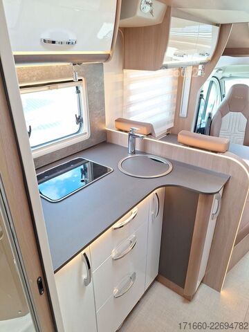 Autocaravana semi-integrada BÜRSTNER Lyseo TD 744 Safety Paket inkl. ACC|Winterpaket