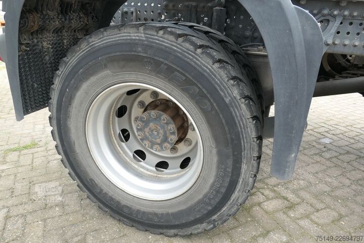 Standardní tahač MERCEDES-BENZ 1843 LS Arocs 4x4, HydroDrive, Klima, Hydr.