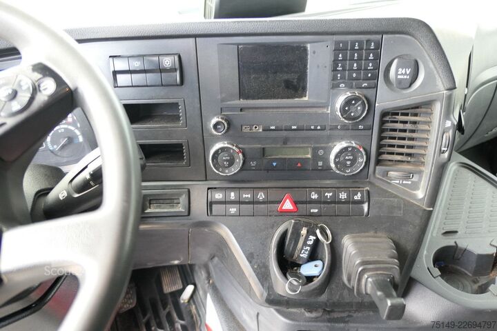 Standardní tahač MERCEDES-BENZ 1843 LS Arocs 4x4, HydroDrive, Klima, Hydr.