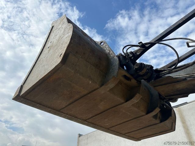 Radlader NEW HOLLAND W 80 B / Gabel + Schaufel