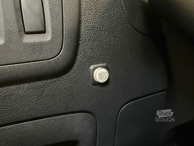 Furgon z wysokim dachem RENAULT Master Kasten L2H2 Klima Standheizung R-CAM AHK