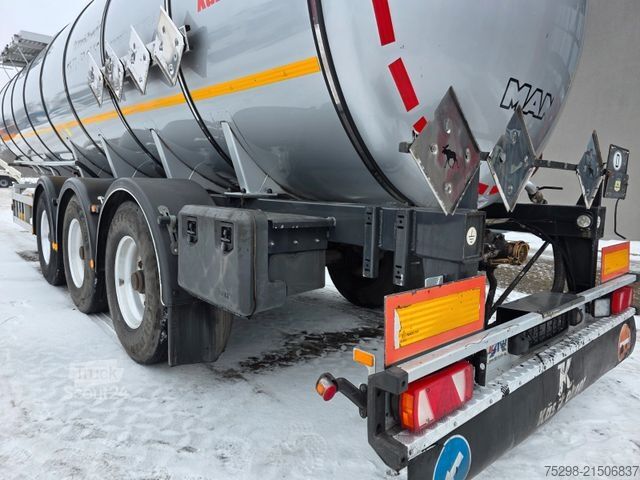 Cisterna polpriklopnik KÄSSBOHRER STB / Liftachse / Alu-Felgen / ADR AT FL / 32.0